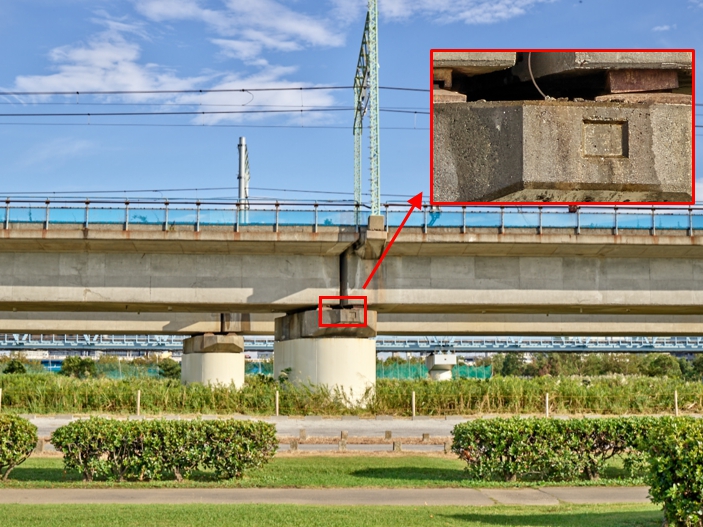 鉄道橋80mm.jpg